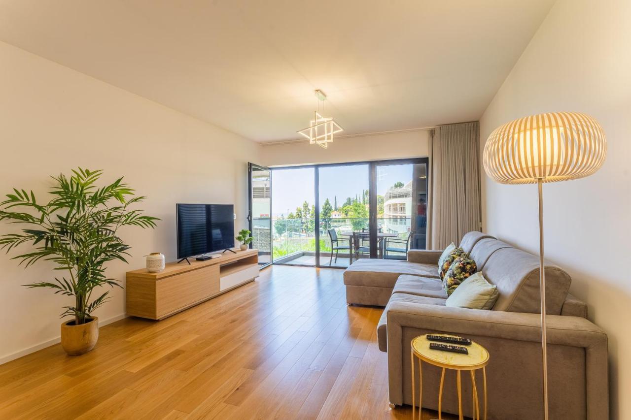 Appartement Flh Funchal Balcony Flat With Pool Extérieur photo